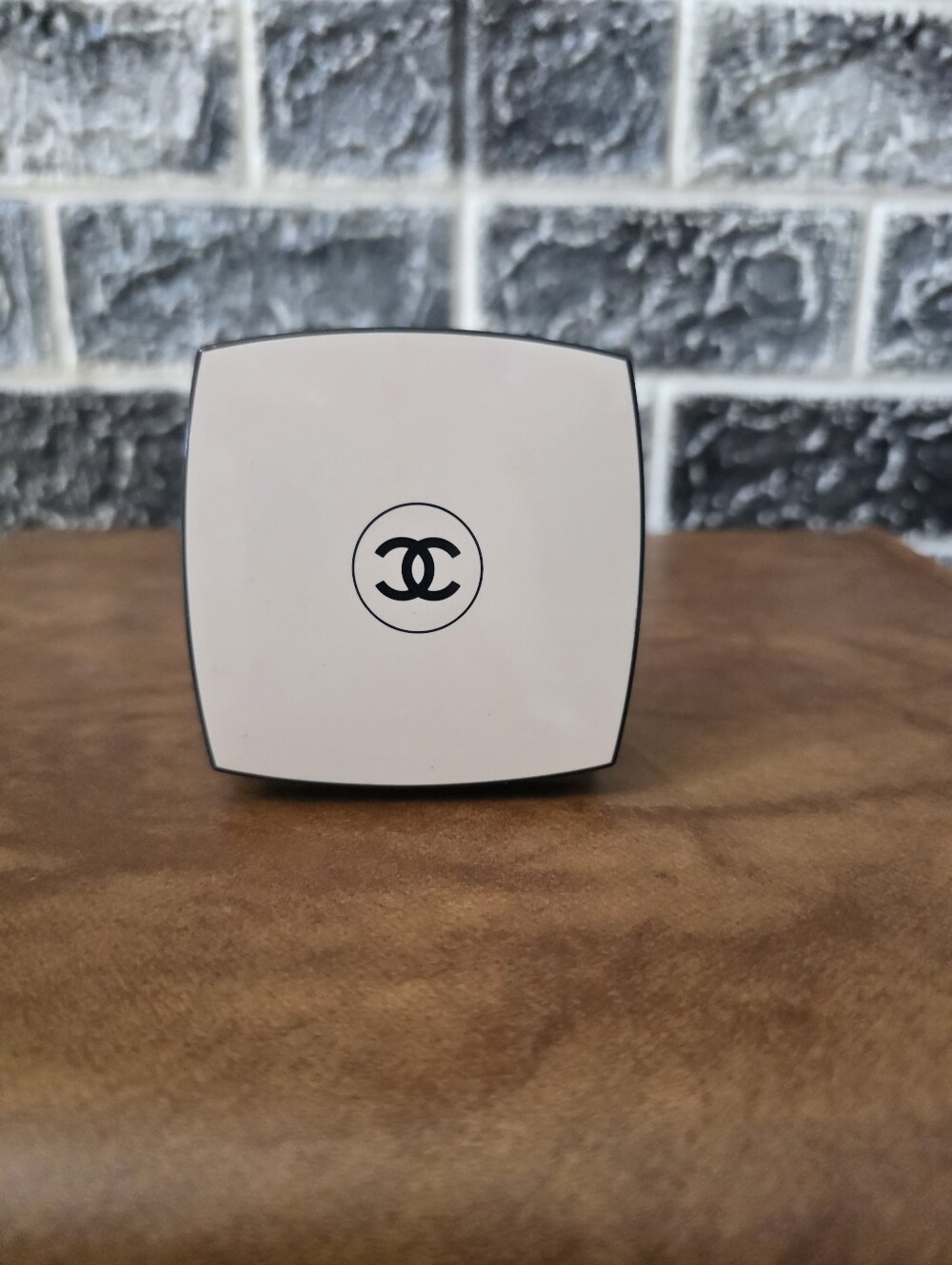 Chanel White Decorative Compact-Style Accent Piece